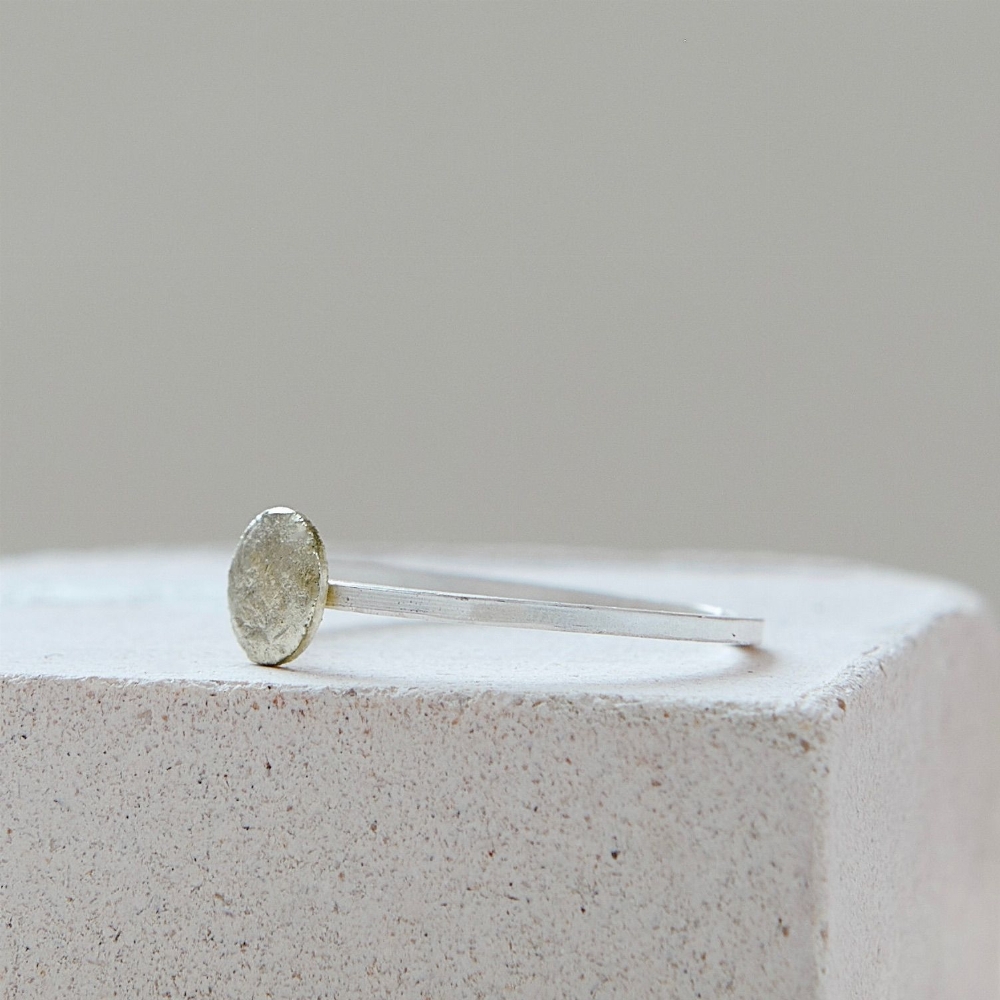 Jewel: ring textured slice